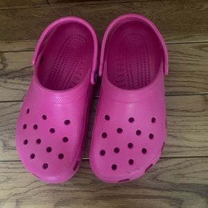 COPY - Crocs sz women’s 5, pink, great condition!
